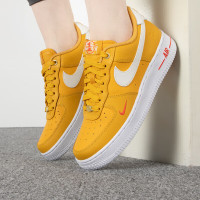 耐克(NIKE)女鞋 23夏季新款时尚AIR FORCE 1 AF1运动鞋耐磨透气休闲板鞋 DQ7582-700