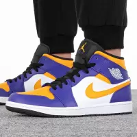 耐克(NIKE)男鞋2023夏季新款运动鞋AJ1板鞋AIRJORDAN1高帮篮球鞋透气休闲鞋 DQ8426-517