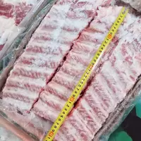 熊氏牧场 猪肋排1kg 加拿大进口免洗猪排骨猪肋骨 烧烤炖煮猪骨猪肉生鲜 1份