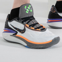 耐克(NIKE)男鞋新款Air Zoom GT CUT 2低帮轻便减震实战训练运动篮球鞋 FN8890-101 39