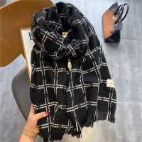 秋冬黑白格子流苏保暖围巾女士欧美外贸仿羊绒东大门新款披肩围巾