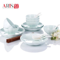 爱依瑞斯(ARIS) 金瓜青瓷18头陶瓷餐具AS-D1801H