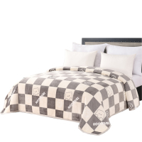 芳恩(Faunen)-柏林世家云绒毯 180×200cm 毯重:1180g 颜色随机 FN-T9009