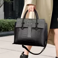 女包潮时尚简约气质斜挎包大容量单肩包手提大包