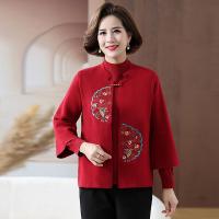中老年人女春秋装绣花毛呢外套针织开衫两件套妈妈唐装上衣服套装