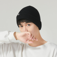 耐克(NIKE)男帽女帽 2023秋冬季新款运动帽舒适保暖休闲冷帽绒线帽帽子 FB6525-010 MISC