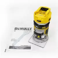 得伟 锂电无刷手持小型修边机 DCW600B 货期5-10天