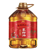 金龙鱼匠心臻选外婆乡小榨菜籽油5L/瓶