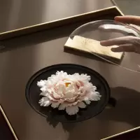 呈白富春芳华国色添香瓷花香薰礼盒