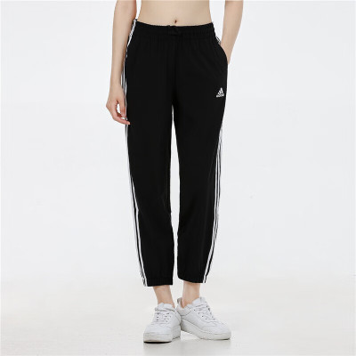 阿迪达斯 (adidas)运动裤女裤梭织防风跑步训练休闲裤小脚裤子收口 GR9605