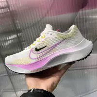 耐克滔搏运动NIKE女子Nike Zoom Fly 5跑步鞋 DM8974-100