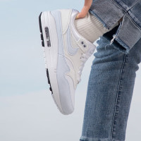 耐克(NIKE)女鞋 2024春季新款运动鞋低帮轻便舒适AIR MAX气垫缓震休闲鞋 DZ2628-105