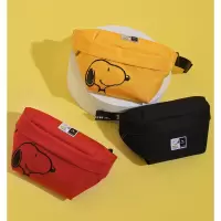 爱华仕 史努比联名款斜挎包 OCY5653