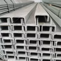 腰宽200mm,腰高100mm,厚7mm,长6M 一根