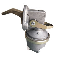 东风EQ1118 输油泵总成