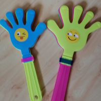 笑脸手拍24或28厘米(100个/组颜色随机)