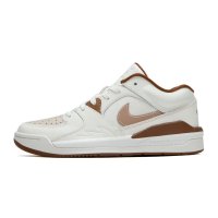 耐克(NIKE)520礼物 女子 STADIUM 90 篮球鞋 HF5762-121/白色