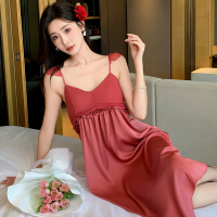 新款夏季女生带胸垫吊带睡裙 冰丝性感诱惑纯欲风睡衣仿真丝贡缎睡裙