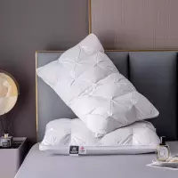 全棉扭花羽丝绒枕
