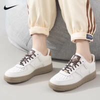 耐克(NIKE)耐克女子新款轻便透气运动休闲板鞋