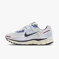 耐克(NIKE)女鞋ZOOM VOMERO 5网面运动老爹跑步鞋 FV8111-451