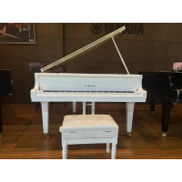 雅马哈GN1系列三角钢琴GN1 PWH 黑色