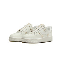 NIKE耐克(NIKE)Air Force 1 '07 LX AF1空军一号白色板鞋