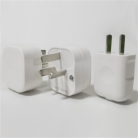 公牛连接器 10A-250V三眼插头 单位个