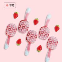 沙宣梳子防静电软针排骨梳顺直发梳镂空干湿两用按摩梳 沙宣草莓红发梳
