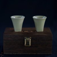 汉臣汉臣瓯窑天瑞地安对杯