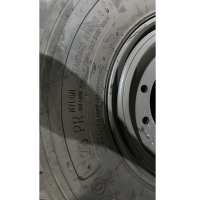 实心轮胎14.00-20 单位:个