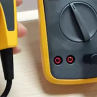 FLUKE/福禄克 可在两种模式下测试 LED 数字万用表 FLUKE-18B+ CHINA