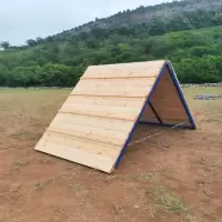 军犬障碍训练器材三角板 每面板长2000mm宽1300mm