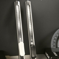 晨光文具 美工刀普惠型金属小号颜色随机 ASSN2239