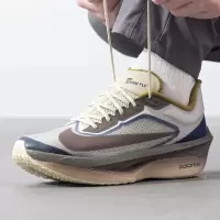 耐克(NIKE)休闲鞋男鞋新款春季运动鞋Zoom Fly 6减震跑步鞋