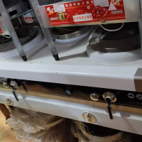 双头炉灶尺寸1800*800*800mm 带风机 单位:台