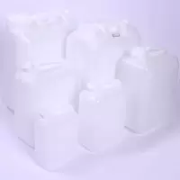 苏宁宜品耐用塑料收纳箱大容量防水防潮轻巧易搬设计时尚居家好帮手