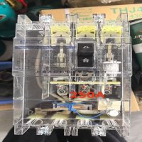 三相四线漏电断路器 DZ20LE-250/4300 250A 单位:个