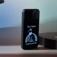 大英博物馆 盖亚·安德森猫系列发光三线便携充电宝10000mAh