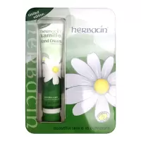 万宁(mannings)_德国小甘菊经典呵护唇膏护手霜畅享礼盒伴手礼保湿补水秋冬送礼 (3339)小甘菊呵护礼盒-A