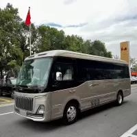 红旗国悦中巴17座公务版