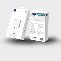 泺澳(REAO)旅行充电器(PD20W)X8 白色