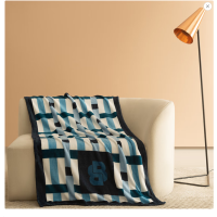 BOSS亲肤家居毯子柔软舒适设计