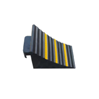 翌嘉YJ4121910塑料止退器塑料止滑器停车斜坡垫三角木阻车器 300*160*190mm