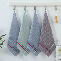 金号赤金细条纹方巾一条装