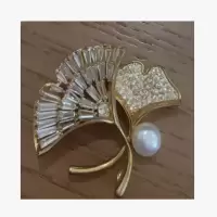 气质银杏叶百搭锆石微镶胸针女西装毛衣大衣胸花个性别针高档礼品-金色