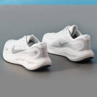 耐克鞋跑步鞋跑步JOURNEY7/24男鞋四季款FN0228-107