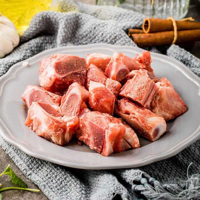 [苏宁生鲜]原膳丹麦皇冠天然谷饲猪带肉汤骨700g图片