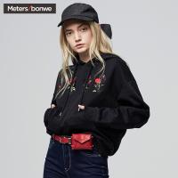 美特斯邦威2018春装新款连帽绣花宽松卫衣女原宿风上衣潮商场款720829