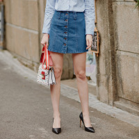 贴布绣A型牛仔半裙